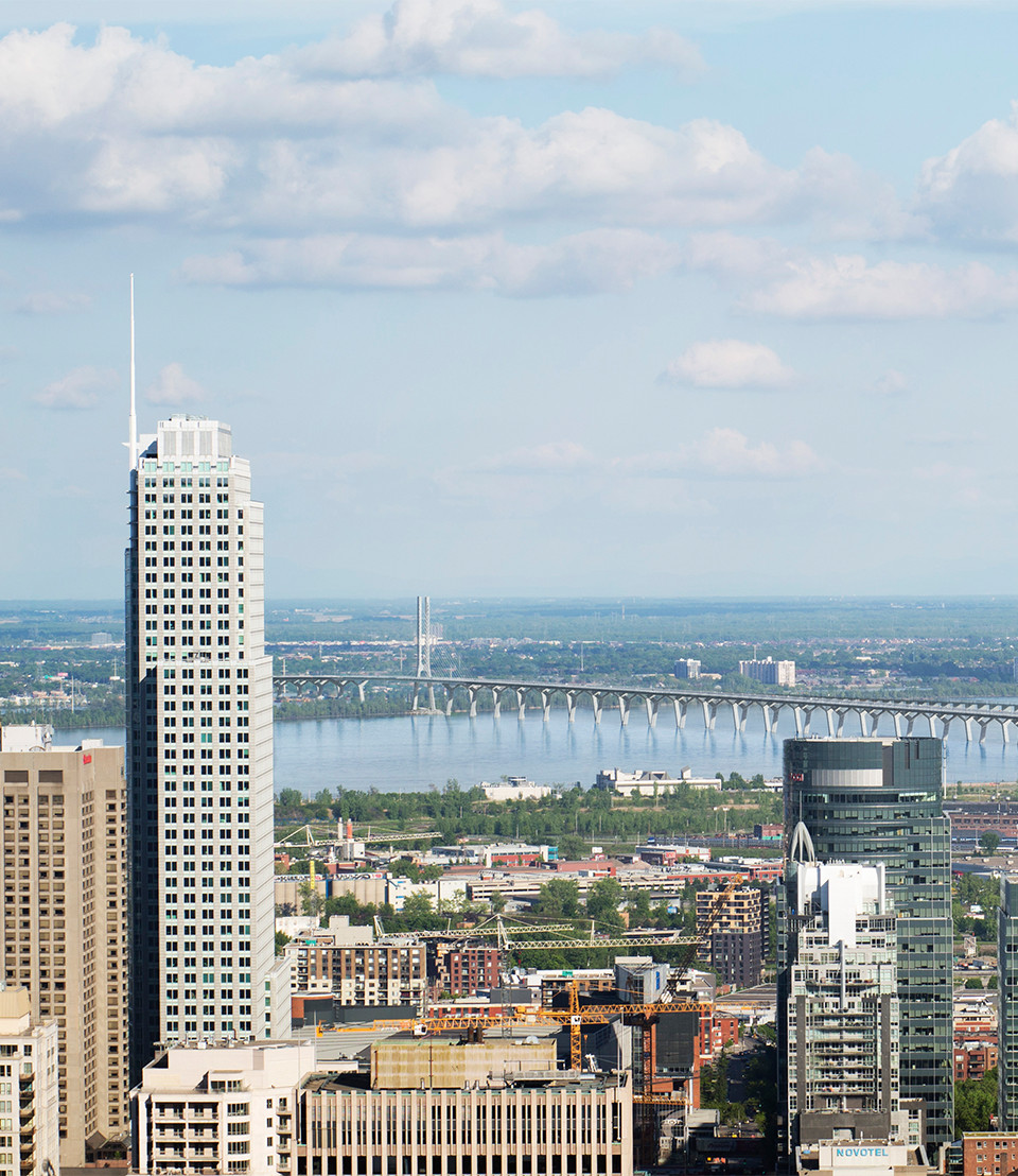 La vue sur le nouveau pont Champlain au coeur de la métropole