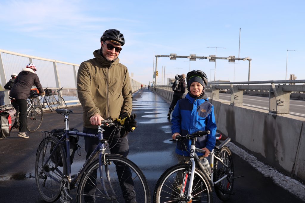 Ouverture de la piste multifonctionnelle du pont Samuel-De Champlain – 23 décembre 2019