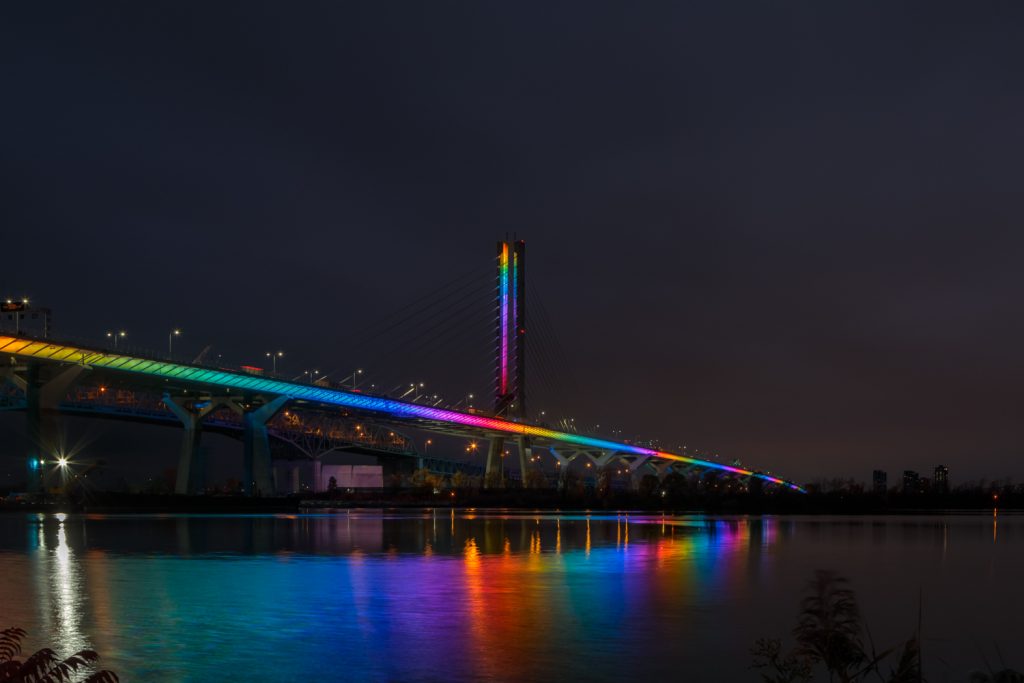 Illumination du pont Samuel-De Champlain